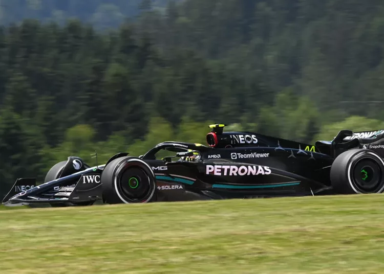 nuovo pilota mercedes f1 2025