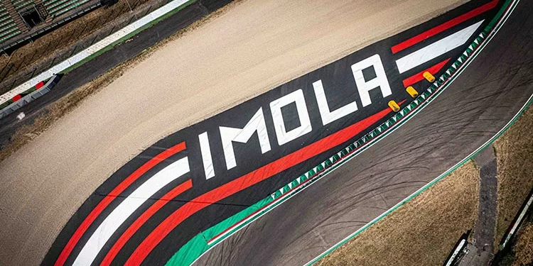 Nessuno salvi Imola