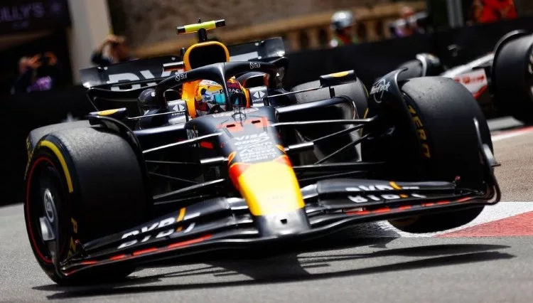 Red Bull sospensioni