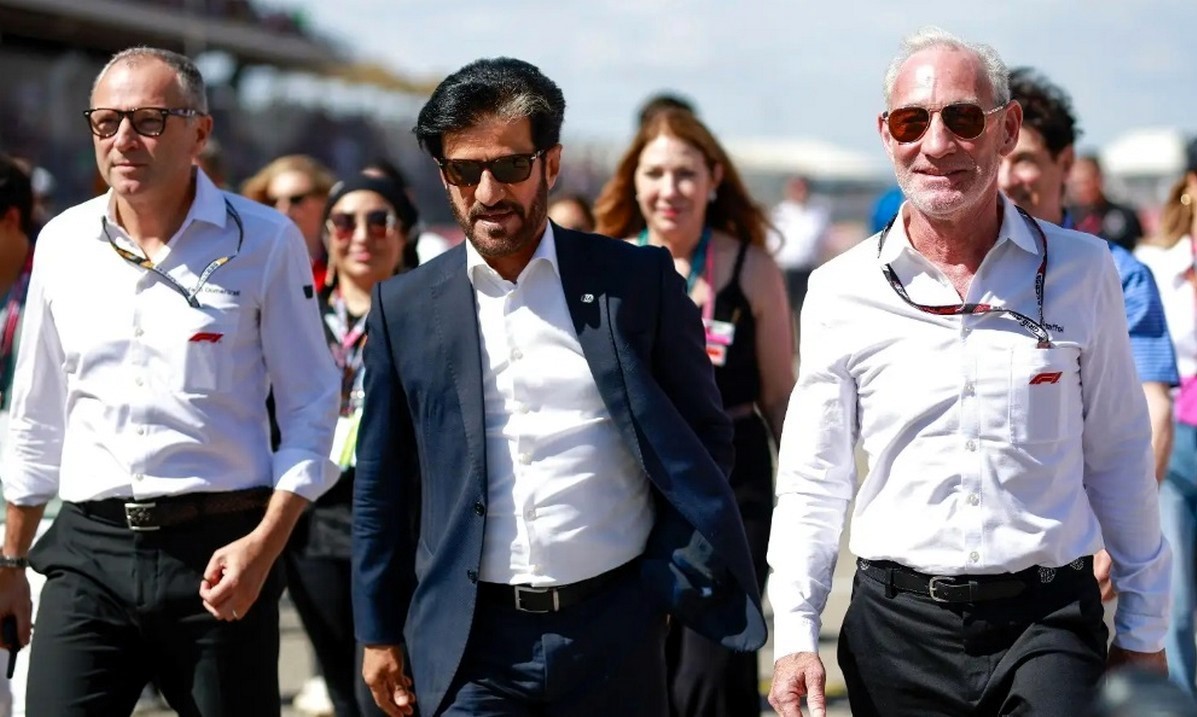 F1
