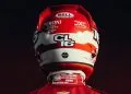 Charles Leclerc presenta il casco per la stagione 2025