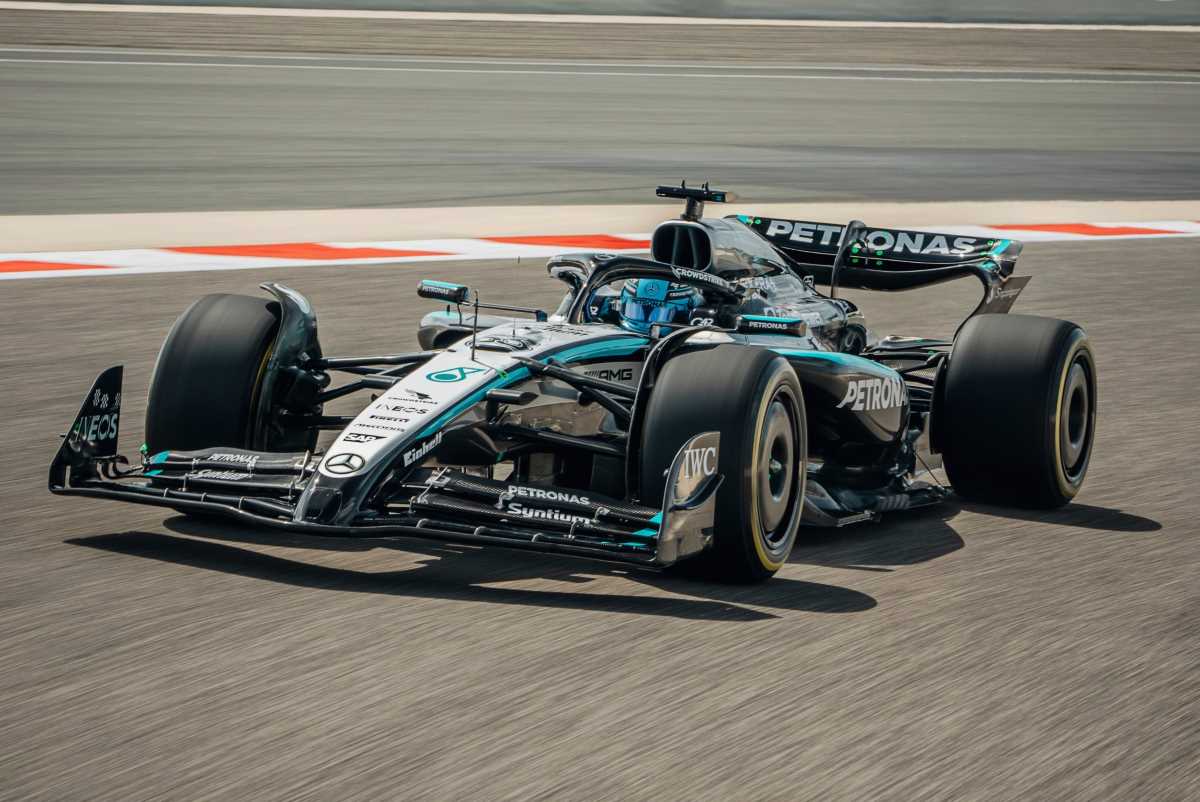 Mercedes W16