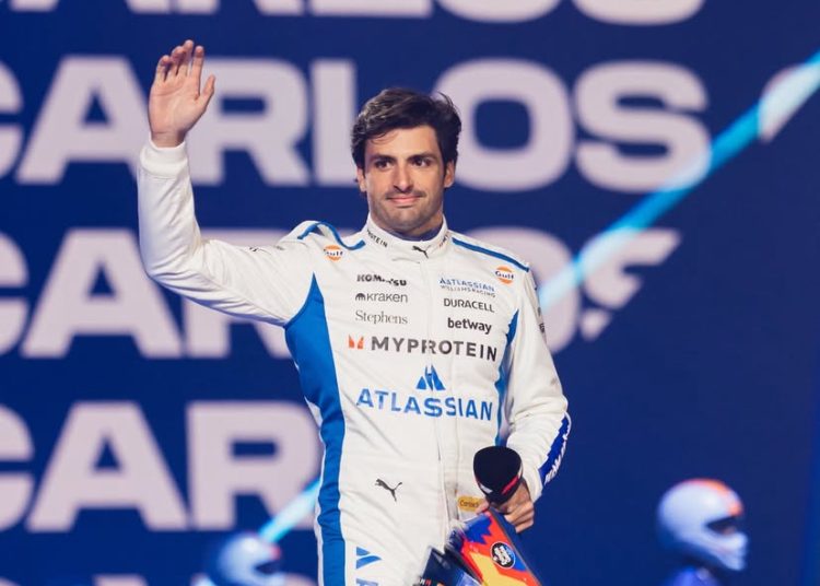 Carlos Sainz tiene alta l'asticella anche senza lottare per la vittoria