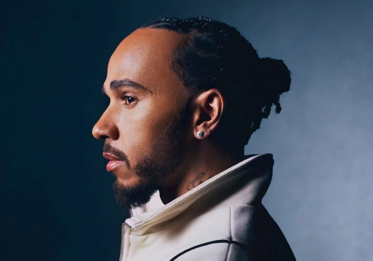 Lewis Hamilton in una delle foto pubblicate dalla rivista Time