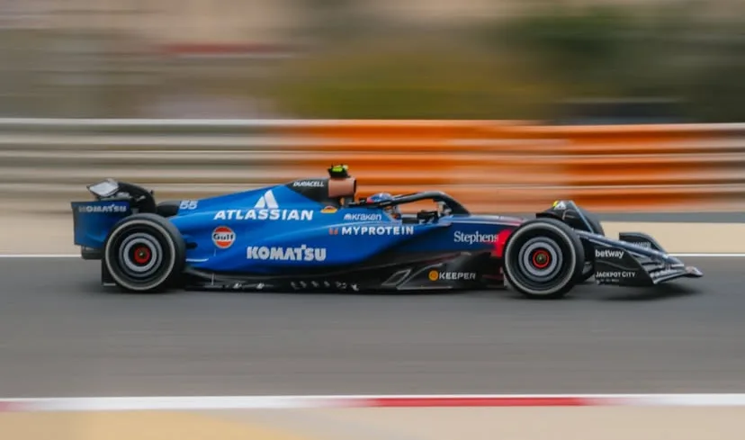 Carlos Sainz realistico sulla Williams: "Non sognate troppo in grande"