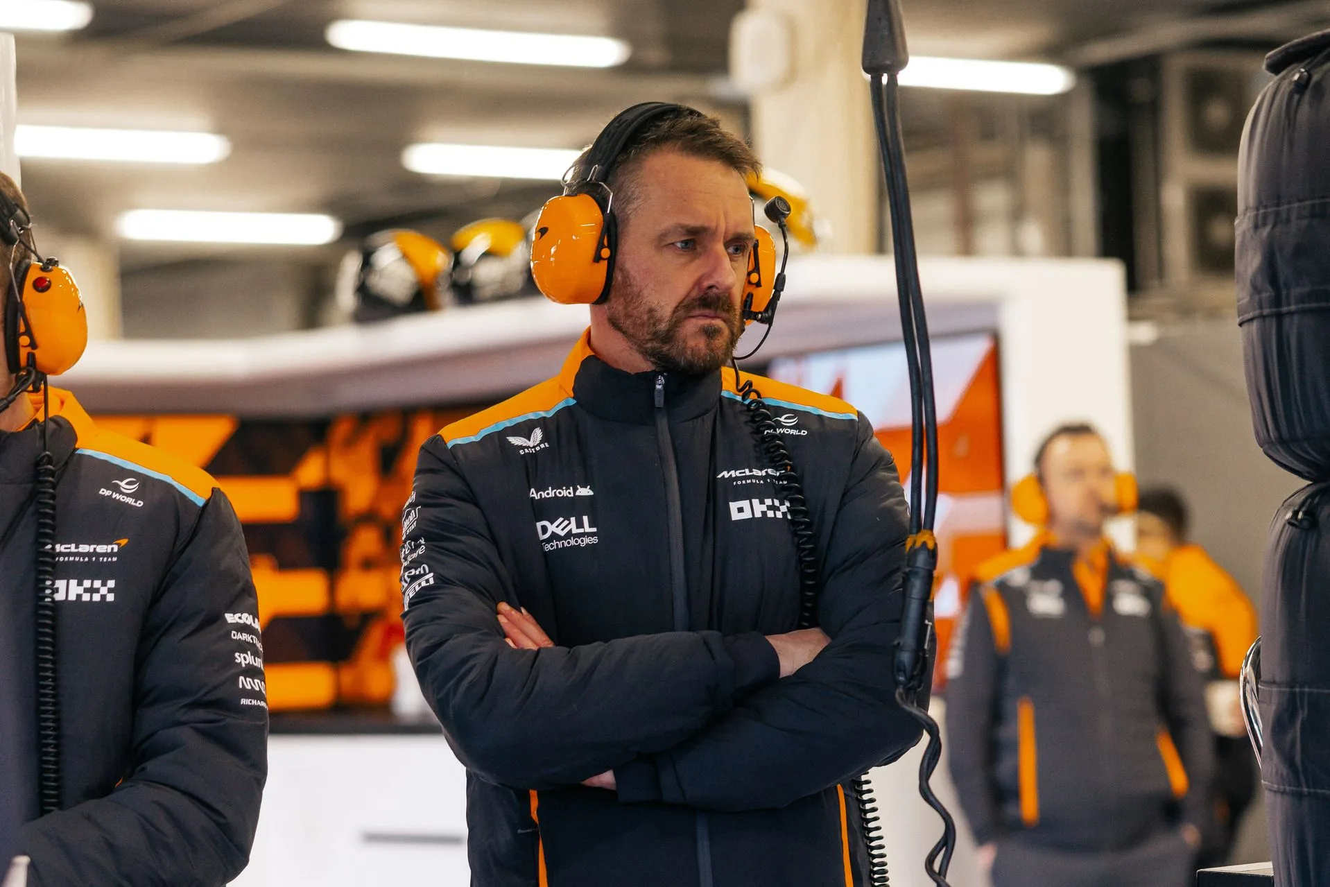 Marshall e Houldey spiegano le innovazioni della MCL39 e la strategia McLaren per il 2026. Scopri le loro dichiarazioni esclusive.