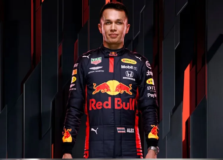 alexander albon in red bull