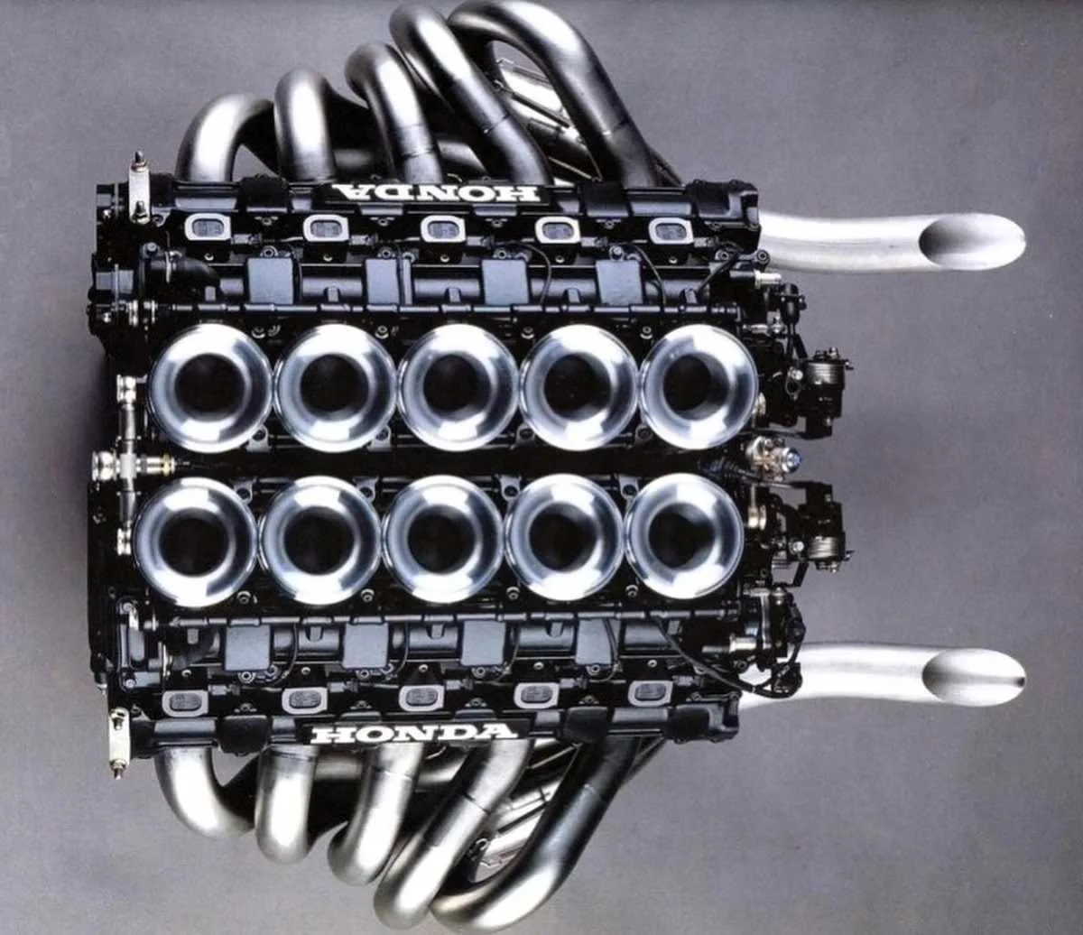 Motore Honda V10