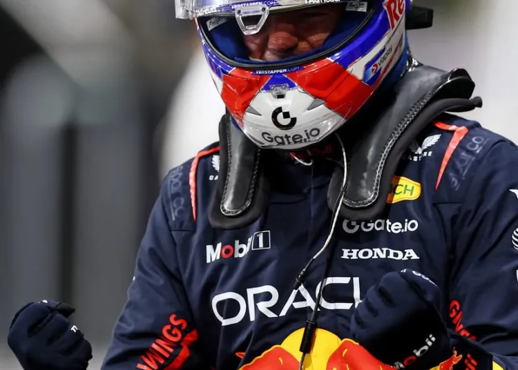 Gp Arabia Saudita: la notte risveglia la Red Bull. Verstappen fa una magia a Jeddah