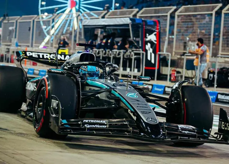 Mercedes W16