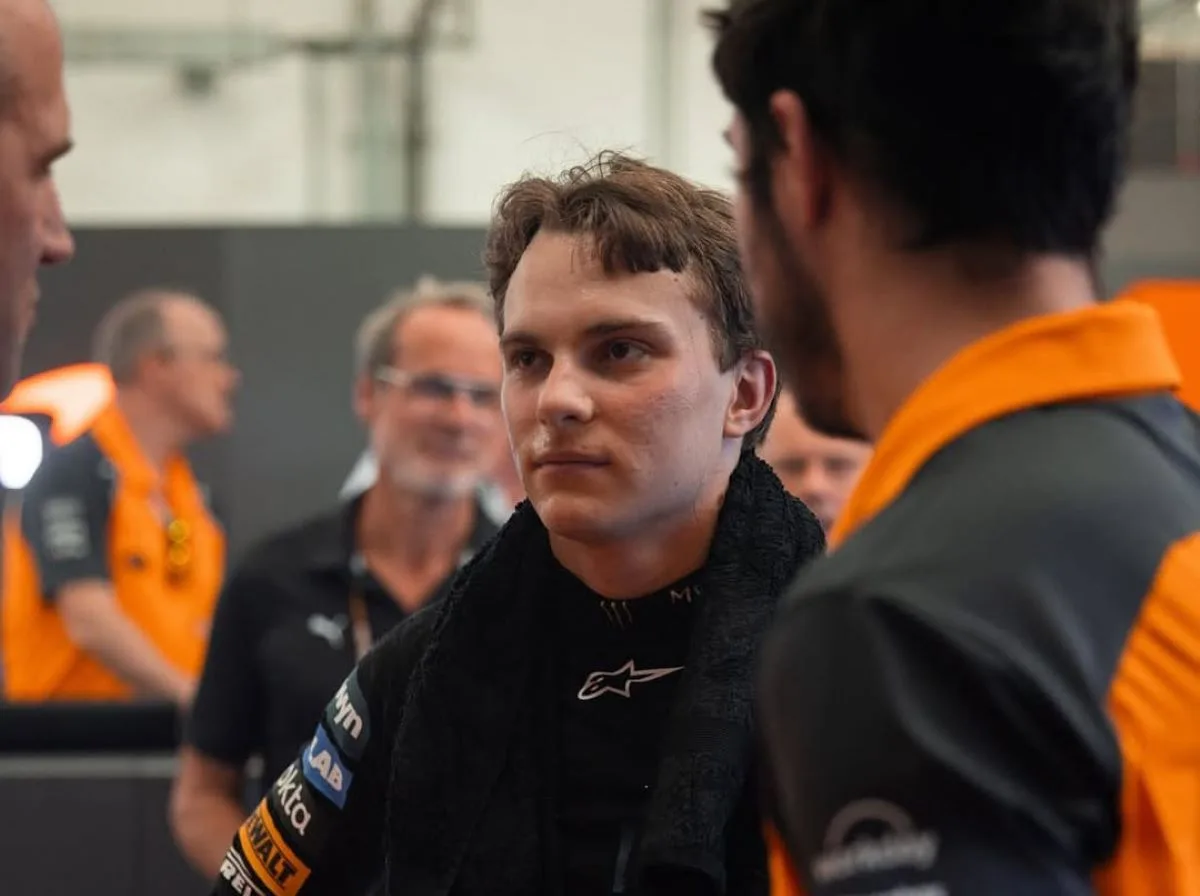 Oscar Piastri al termine delle Fp2 al Gp del Bahrain 2025