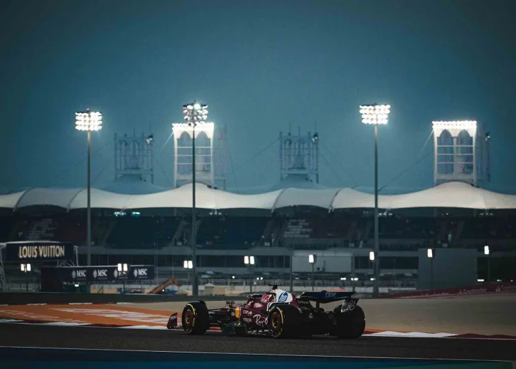 La Ferrari sul tracciato di Sakhir
