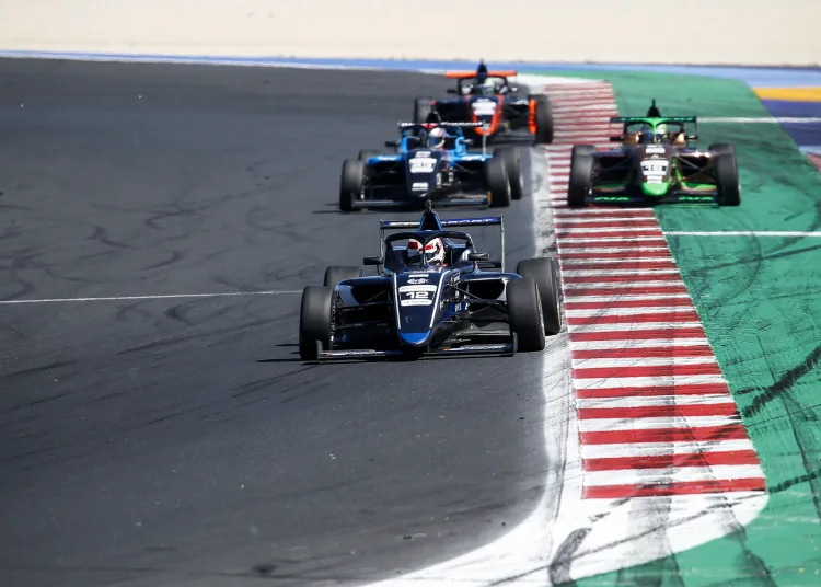 F4