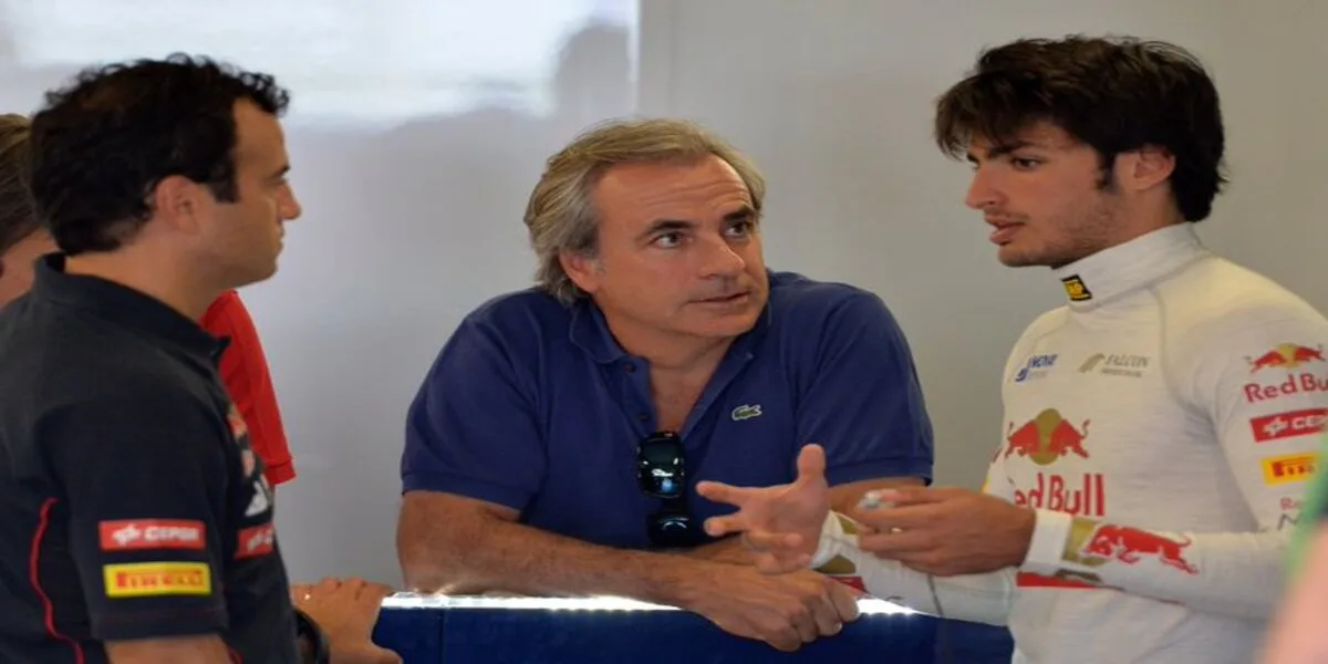 Carlos Sainz Sr, insieme a suo figlio nel box di Formula 1