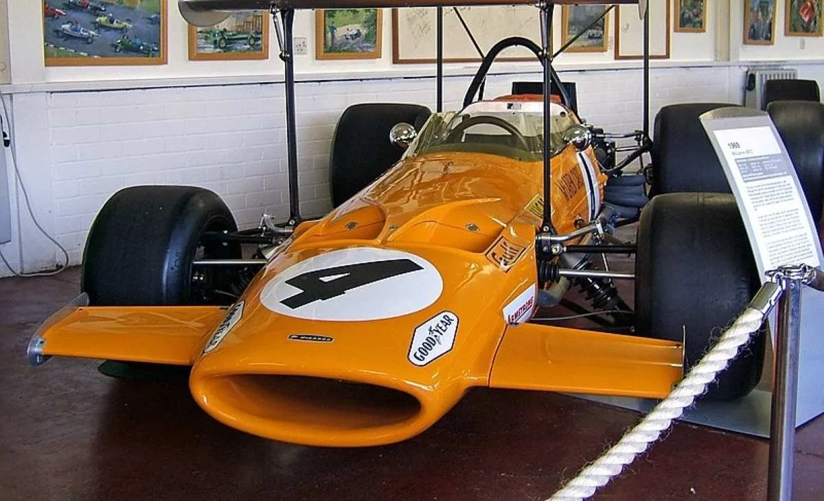 La McLaren M7A