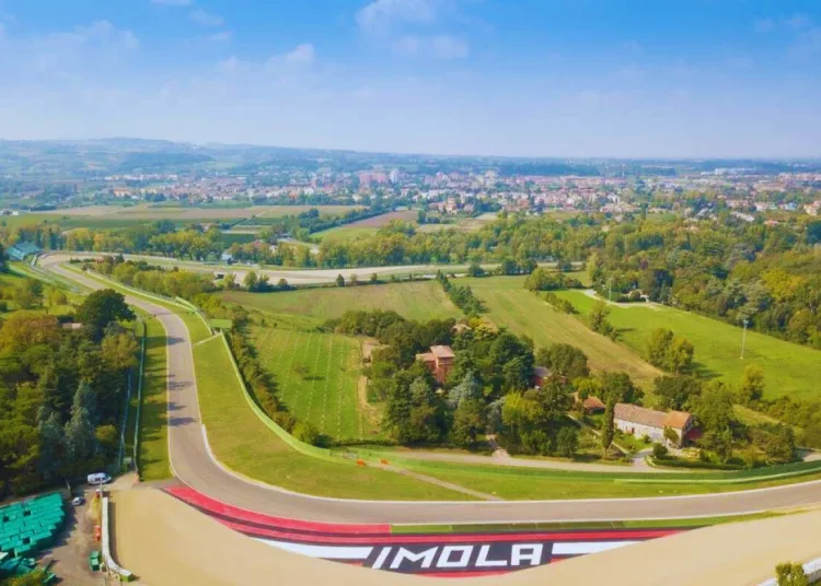 Gp Imola 2025,meteo: gara a rischio pioggia?