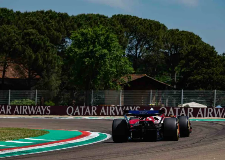 La SF-25 sul tracciato di Imola