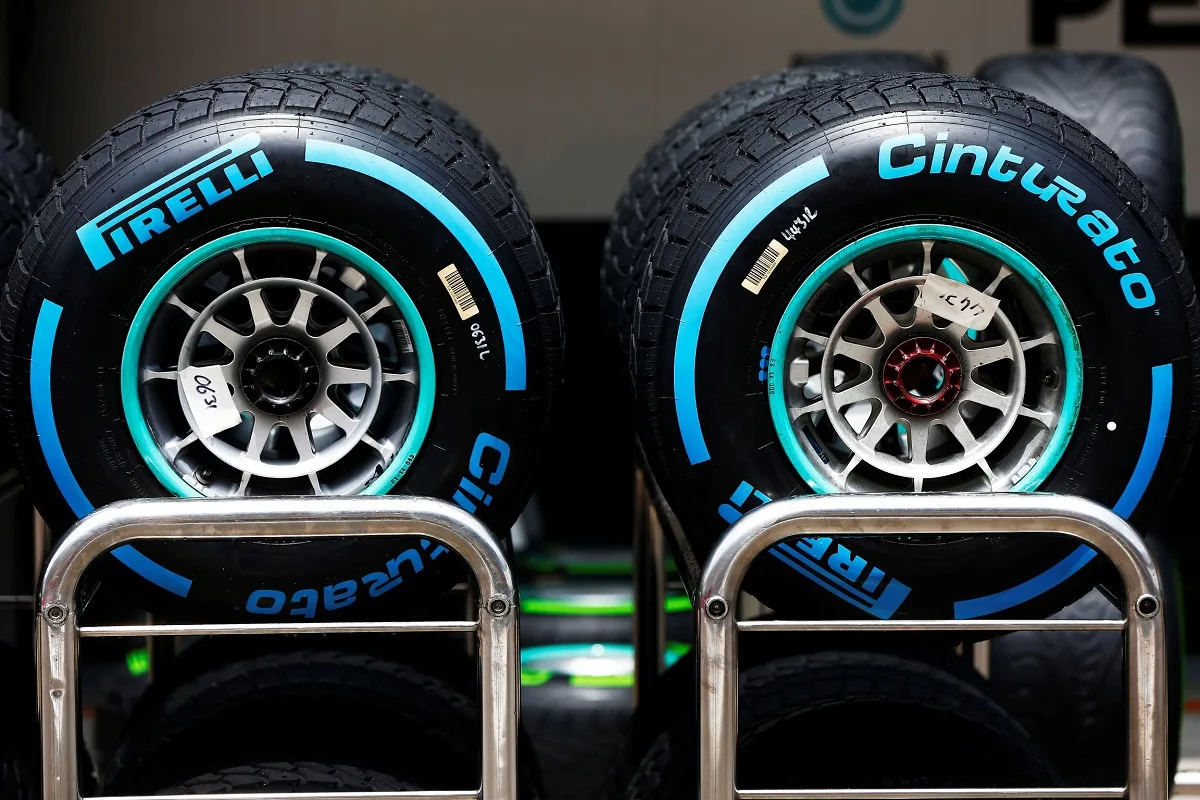 Gomme full wet nei box