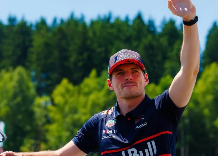 F1| Verstappen - Mercedes: ancora nessun "no" dai protagonisti