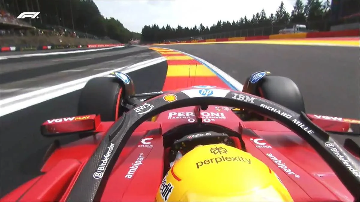 Clamorosa eliminazione di Hamilton al GP del Belgio 2025