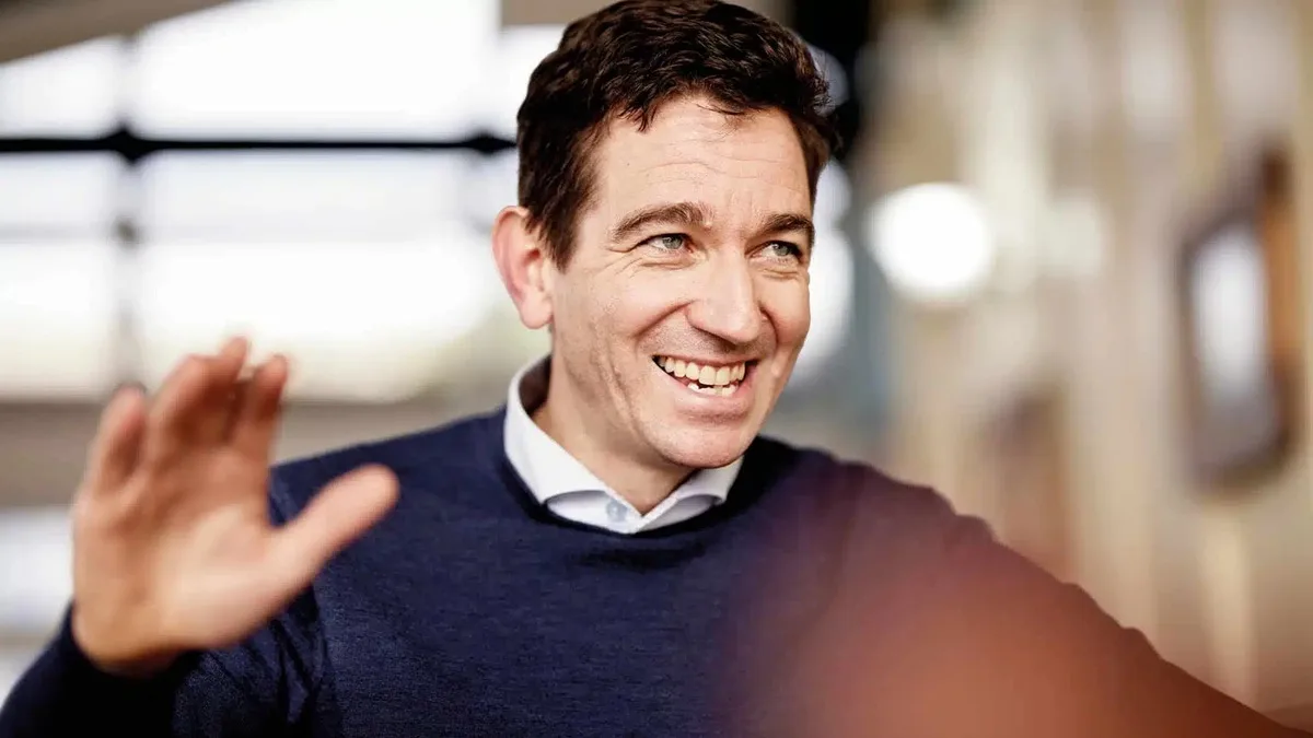 Il britannico Oliver Gavin, ex pilota, ed oggi Presidente della OGMM