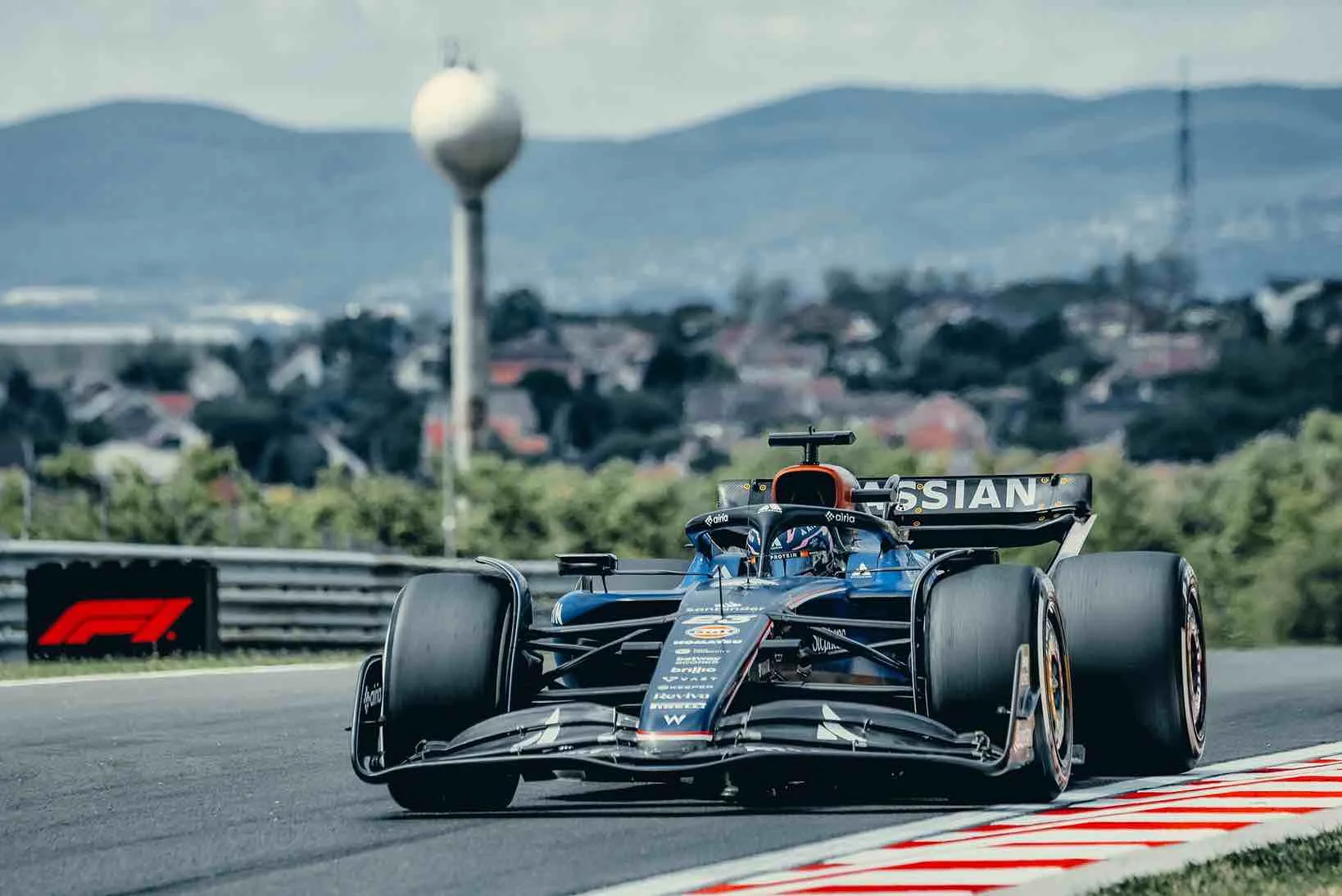 Alex Albon, Williams